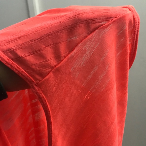 Thin neon Nike dri-fit top - Picture 3 of 3